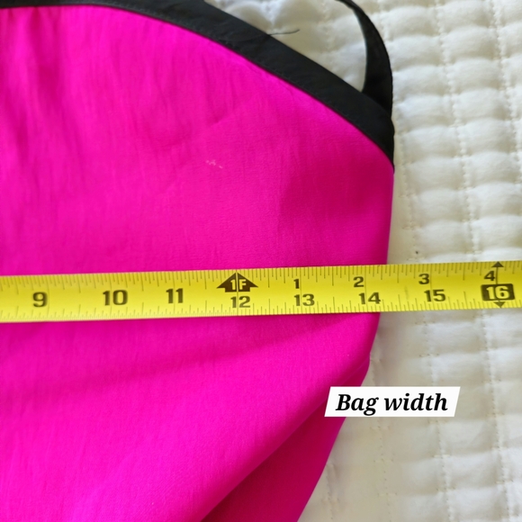 MYCRA PAC HOT PINK FUSCIA CROSS BODY BAG - Picture 8 of 8